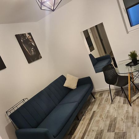 Luxury Mall First Apartments Bacău Екстериор снимка